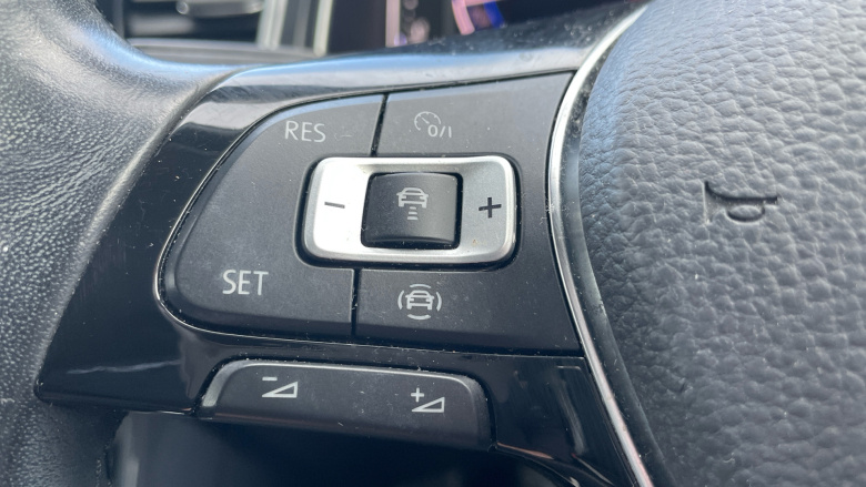 Volkswagen T-Roc 1.5 TSI EVO SEL 5dr Petrol Hatchback